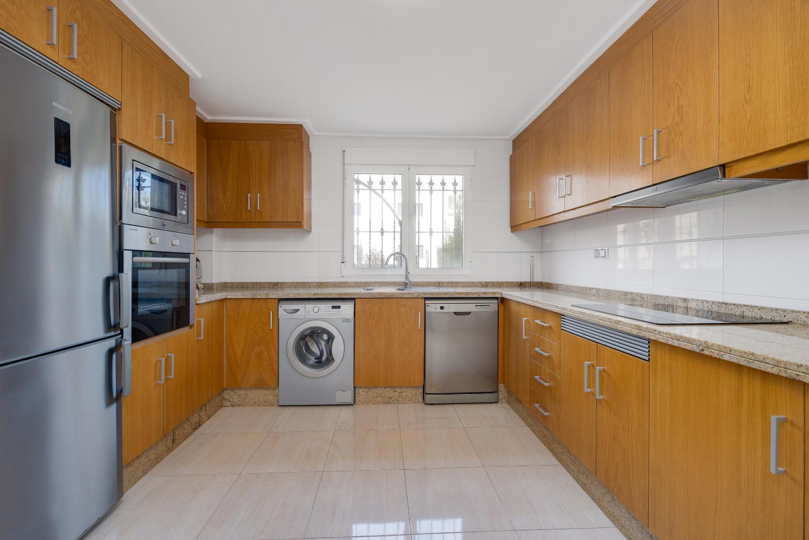 Bungalow in Los Dolses, Alicante, Spain 3 bedrooms, 156 sq.m. No. 114867