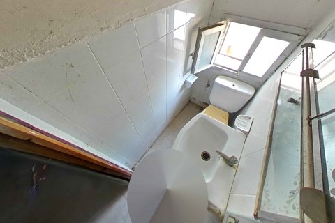Сasa en venta en Vallirana, Barcelona, España 4 dormitorios, 163 m2 No. 181330 - foto 15