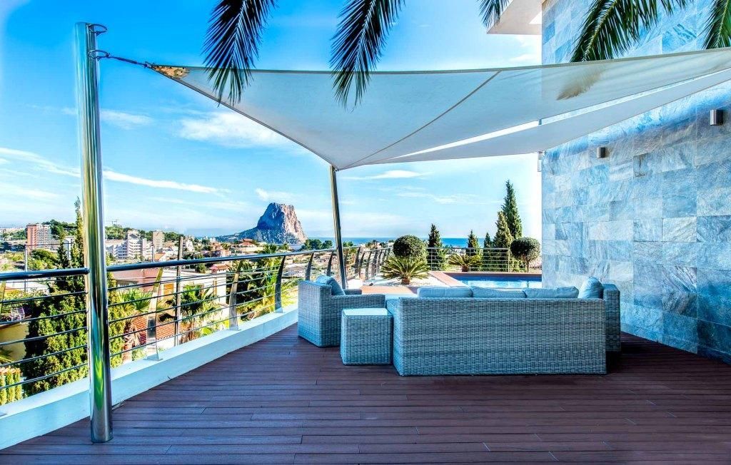Villa in Calpe, Alicante, Spain 4 bedrooms, 440 sq.m. No. 95681