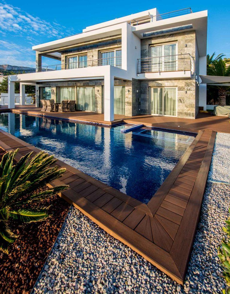 Villa in Calpe, Alicante, Spain 4 bedrooms, 440 sq.m. No. 95681