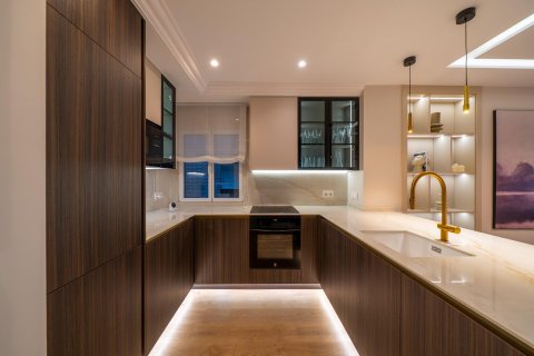 Wohnung zum Verkauf in Madrid, Spanien 3 Schlafzimmer, 142 m2 Nr. 165865 - Foto 7