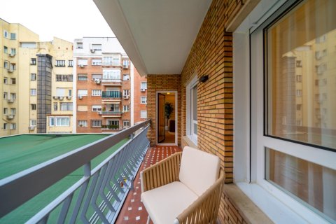 Wohnung zum Verkauf in Madrid, Spanien 3 Schlafzimmer, 142 m2 Nr. 165865 - Foto 18