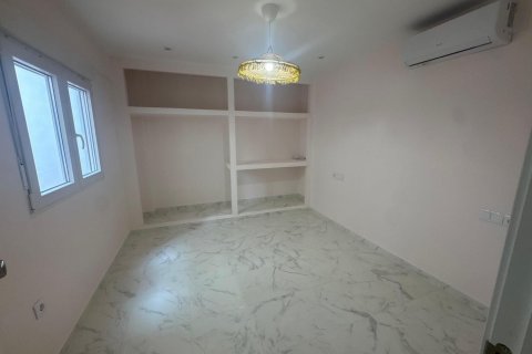 Продажа квартиры в Торревьеха, Аликанте, Испания 111м2 №165927 - фото 19