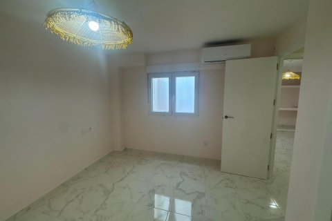 Продажа квартиры в Торревьеха, Аликанте, Испания 111м2 №165927 - фото 21