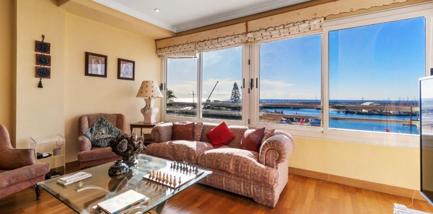 Apartment in Torrevieja, Alicante, Spain 128 sq.m. No. 165862