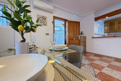 House for sale in Campoamor, Alicante, Spain 2 bedrooms, 82 sq.m. No. 165860 - photo 28