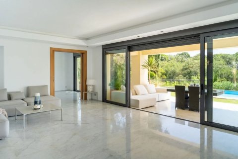 Huvila myytävänä San Roque, Cadiz, Espanja, 5 makuuhuonetta, 712 m2 No. 174432 - kuva 14
