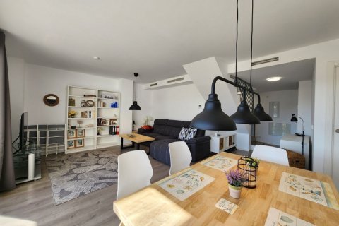 Duplex for sale Estepona, Malaga, Spain 3 bedrooms, 177 sq.m. No. 109545 - photo 13