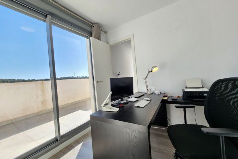 Duplex for sale Estepona, Malaga, Spain 3 bedrooms, 177 sq.m. No. 109545 - photo 3