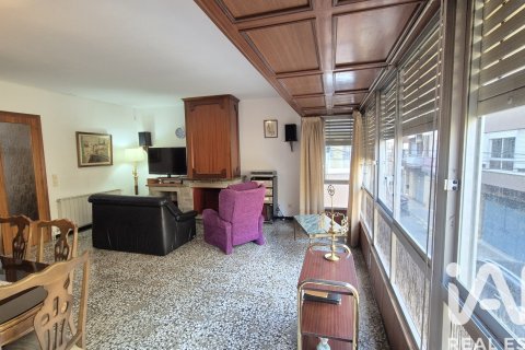 Bliźniak w El Vendrell, Tarragona, Hiszpania 3 sypialnie, 236 mkw. nr 152681 – zdjęcie 29