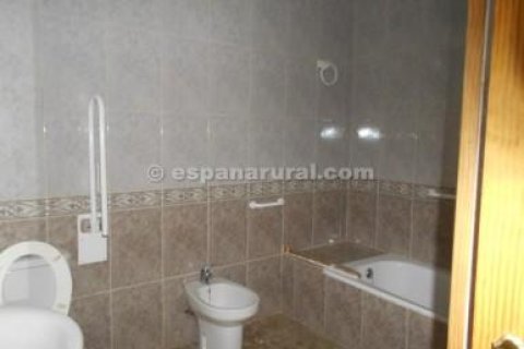 Townhouse for sale in Oria, Almeria, Spain 3 bedrooms, 100 sq.m. No. 184159 - photo 5