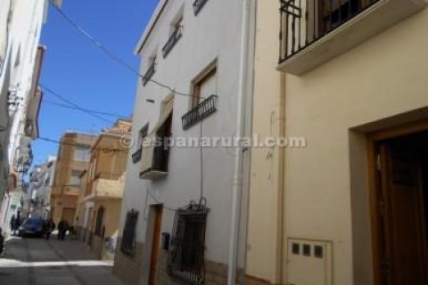 Townhouse for sale in Tijola, Almeria, Spain 8 bedrooms, 250 sq.m. No. 184157 - photo 9