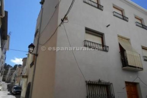 Townhouse for sale in Tijola, Almeria, Spain 8 bedrooms, 250 sq.m. No. 184157 - photo 8