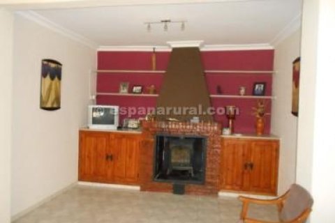 Townhouse for sale in Tijola, Almeria, Spain 8 bedrooms, 250 sq.m. No. 184157 - photo 2