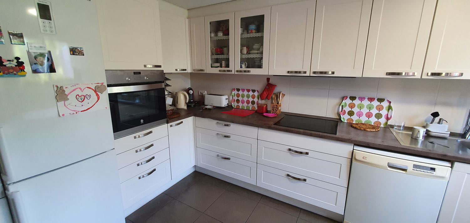 Duplex in Madrid, Spain 4 bedrooms, 220 sq.m. No. 59149