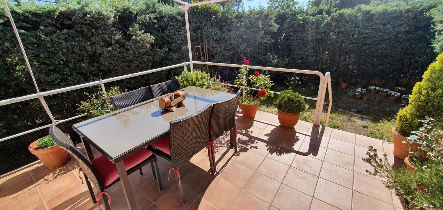 Duplex in Madrid, Spain 4 bedrooms, 220 sq.m. No. 59149