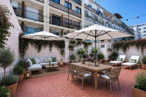 Huoneisto vuokrattavana Valencia, Espanja, 5 makuuhuonetta, 200 m2 No. 178430 - kuva 7