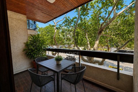 Huoneisto vuokrattavana Valencia, Espanja, 5 makuuhuonetta, 200 m2 No. 178430 - kuva 3