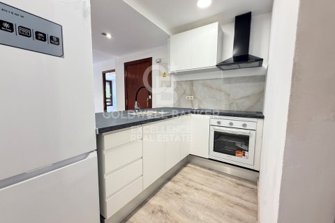 Huoneisto vuokrattavana Valencia, Espanja, 5 makuuhuonetta, 200 m2 No. 178430 - kuva 11