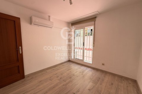 Huoneisto vuokrattavana Valencia, Espanja, 5 makuuhuonetta, 200 m2 No. 178430 - kuva 24