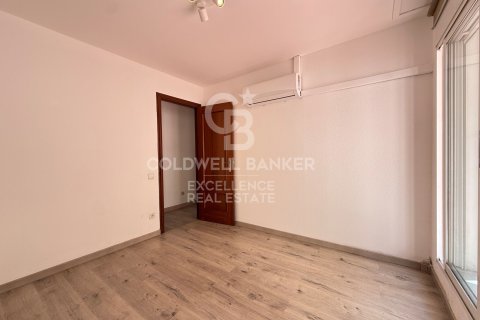 Huoneisto vuokrattavana Valencia, Espanja, 5 makuuhuonetta, 200 m2 No. 178430 - kuva 25