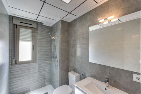 Продажа виллы в Сан-Мигель-де-Салинас, Аликанте, Испания 3 спальни, 108м2 №144834 - фото 11