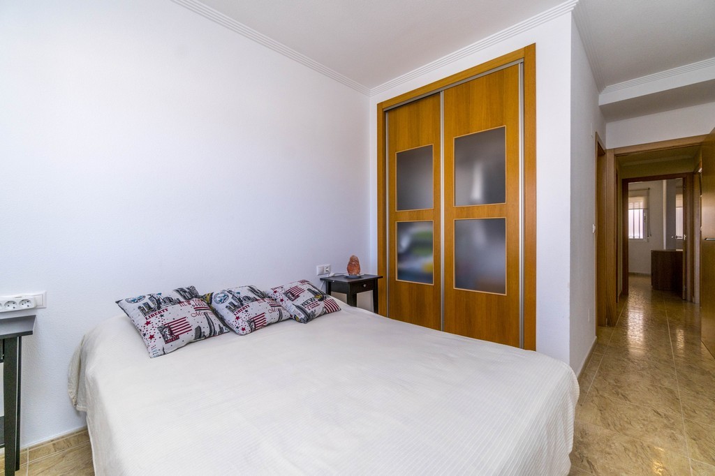 Appartamento a Dehesa De Campoamor, Alicante, Spagna 2 camere da letto, 77 mq. N° 144831