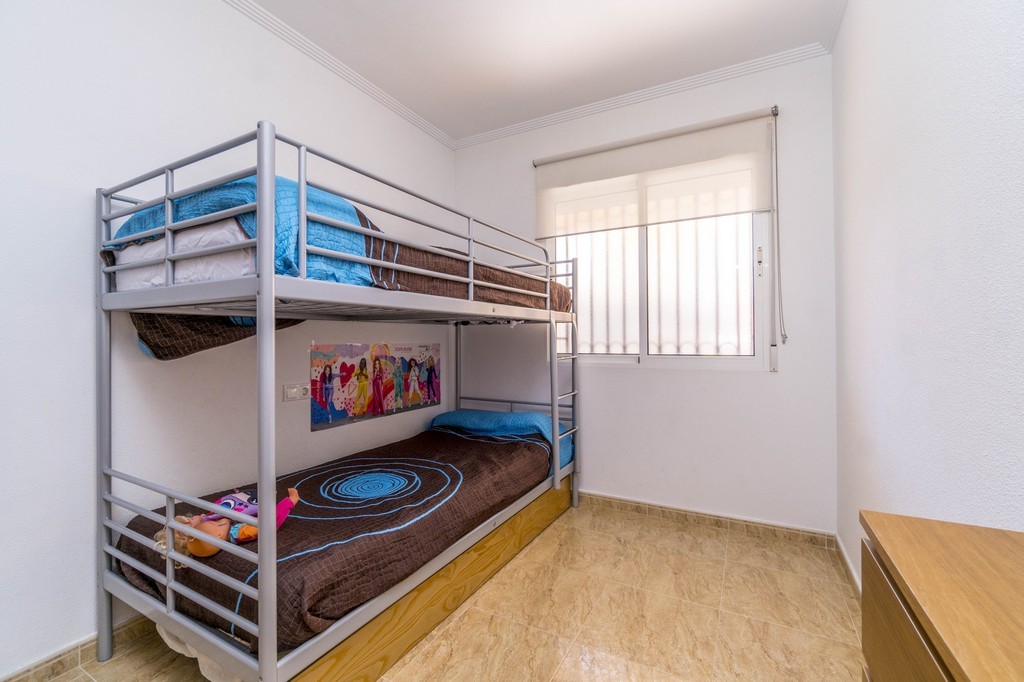 Appartamento a Dehesa De Campoamor, Alicante, Spagna 2 camere da letto, 77 mq. N° 144831