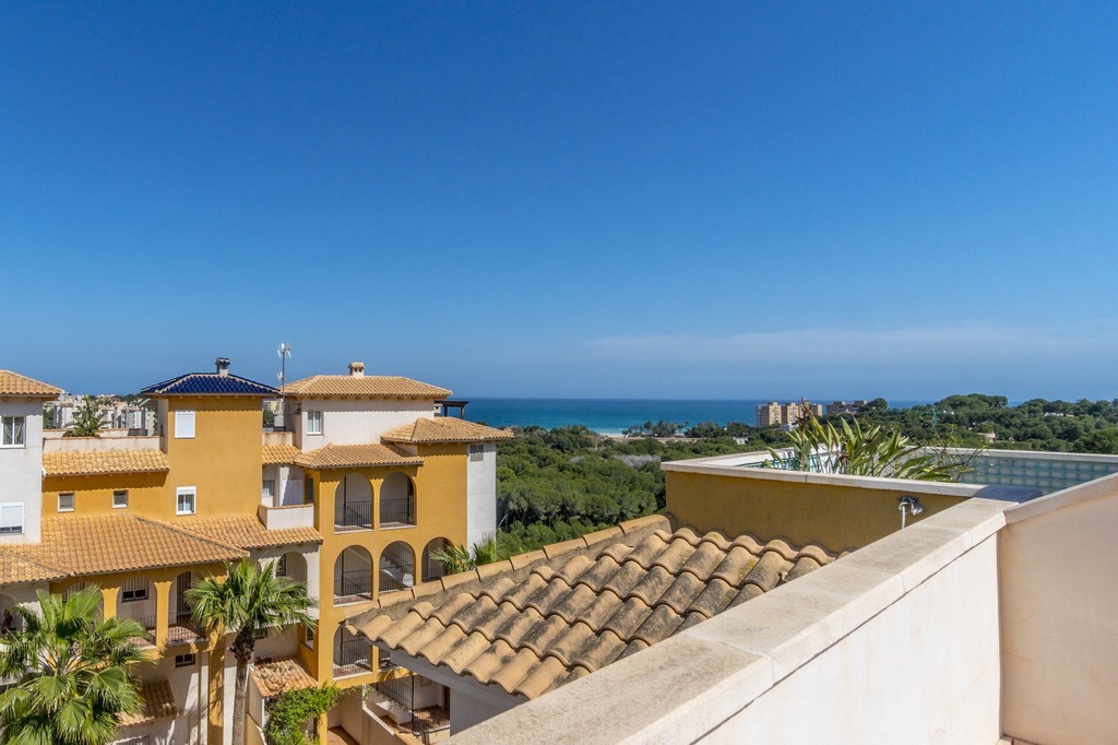 Appartamento a Dehesa De Campoamor, Alicante, Spagna 2 camere da letto, 77 mq. N° 144831