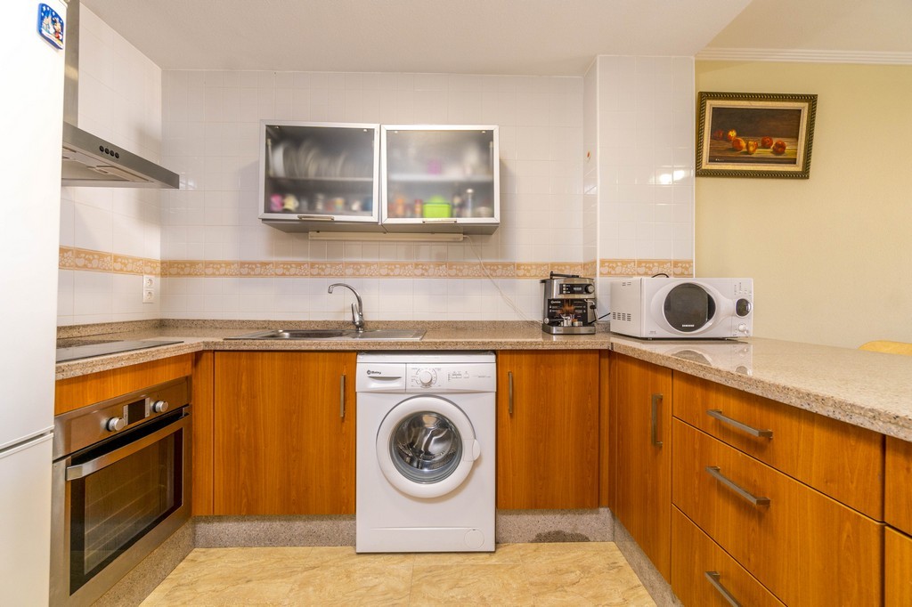 Appartamento a Dehesa De Campoamor, Alicante, Spagna 2 camere da letto, 77 mq. N° 144831