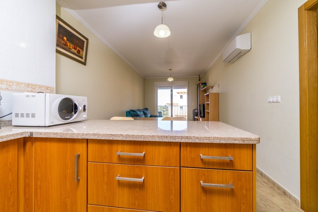 Appartamento a Dehesa De Campoamor, Alicante, Spagna 2 camere da letto, 77 mq. N° 144831