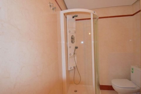 Apartamento en venta Torrevieja, Alicante, España 3 dormitorios, 137 m2 No. 115281 - foto 21