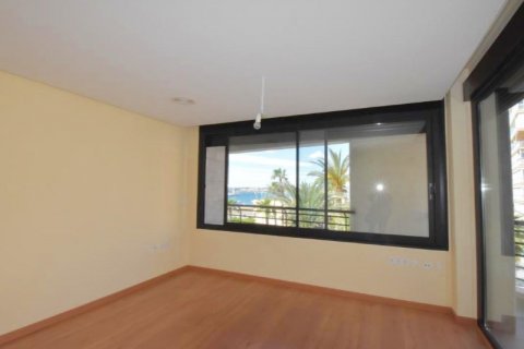 Apartamento en venta Torrevieja, Alicante, España 3 dormitorios, 137 m2 No. 115281 - foto 4
