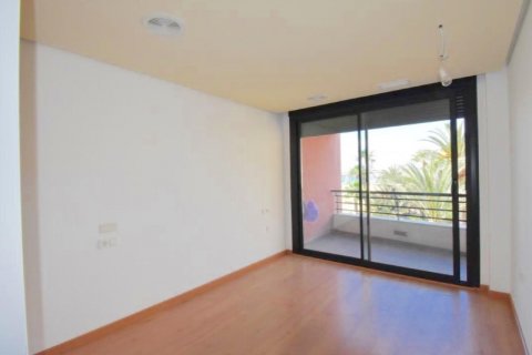 Apartamento en venta Torrevieja, Alicante, España 3 dormitorios, 137 m2 No. 115281 - foto 8