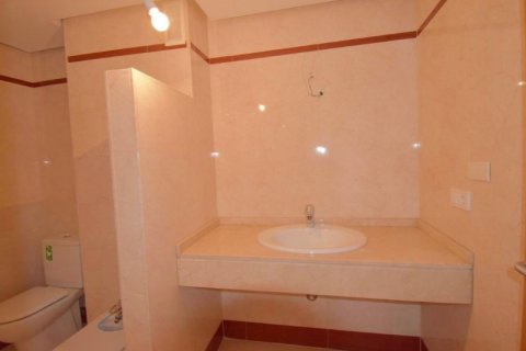 Apartamento en venta Torrevieja, Alicante, España 3 dormitorios, 137 m2 No. 115281 - foto 22