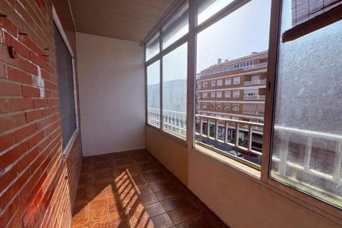 Appartamento a Torrevieja, Alicante, Spagna 2 camere da letto, 75 mq. N° 195673