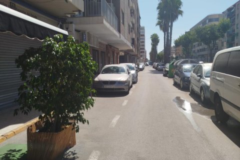 Appartamento in vendita a Torrevieja, Alicante, Spagna 2 camere da letto, 75 mq. N° 195673 - foto 7