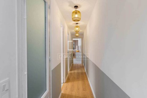 Apartament w Barcelona, Hiszpania 2 sypialnie, 71 mkw. nr 150995 – zdjęcie 11