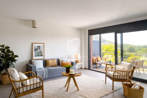 Villa till salu i Vallromanes, Barcelona, Spanien 3 sovrum, 336 kvm. Nr. 150994 - foto 4