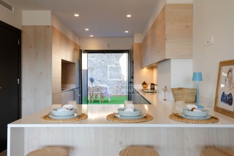 Villa till salu i Vallromanes, Barcelona, Spanien 3 sovrum, 336 kvm. Nr. 150994 - foto 24