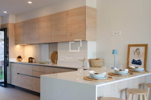 Villa till salu i Vallromanes, Barcelona, Spanien 3 sovrum, 336 kvm. Nr. 150994 - foto 23