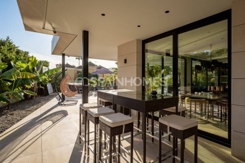 Villa till salu Marbella, Malaga, Spanien 7 sovrum, 525 kvm. Nr. 65072 - foto 23