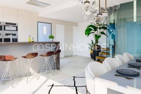 Huvila myytävänä Benahavis, Malaga, Espanja, 3 makuuhuonetta, 317 m2 No. 48396 - kuva 16