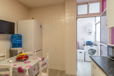Apartament w Torrevieja, Alicante, Hiszpania 3 sypialnie, 135 mkw. nr 146092 – zdjęcie 13