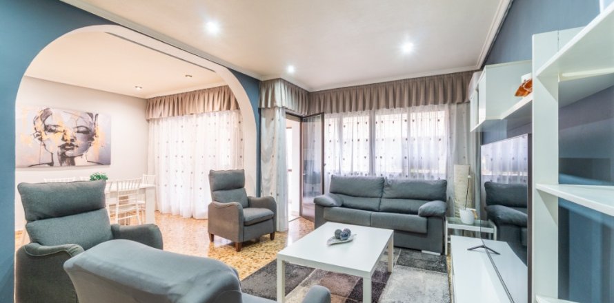 Apartament w Torrevieja, Alicante, Hiszpania 3 sypialnie, 135 mkw. nr 146092