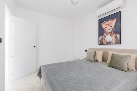 Villa zum Verkauf in Villamartin, Alicante, Spanien 5 Schlafzimmer, 150 m2 Nr. 146088 - Foto 15