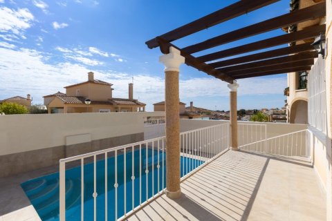Villa zum Verkauf in Villamartin, Alicante, Spanien 5 Schlafzimmer, 150 m2 Nr. 146088 - Foto 24