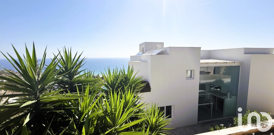 House à Zahara de los Atunes, Cadiz, Espagne 4 chambres, 572.29 m2 No. 173333
