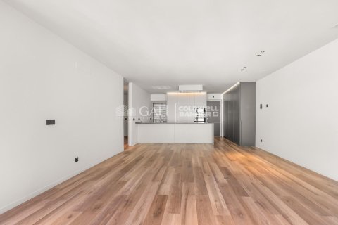 Huoneisto vuokrattavana Principado De Andorra (Ninguna Poblacion Tiene C.P.), Lleida, Espanja, 2 makuuhuonetta, 101 m2 No. 156695 - kuva 3