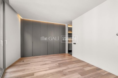 Huoneisto vuokrattavana Principado De Andorra (Ninguna Poblacion Tiene C.P.), Lleida, Espanja, 2 makuuhuonetta, 101 m2 No. 156695 - kuva 15